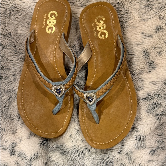 GBG Los Angeles Tan and Blue Heart Sandals - Picture 1 of 2
